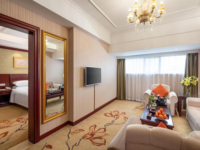 Vienna Hotel Guilin North Road Екстер'єр фото