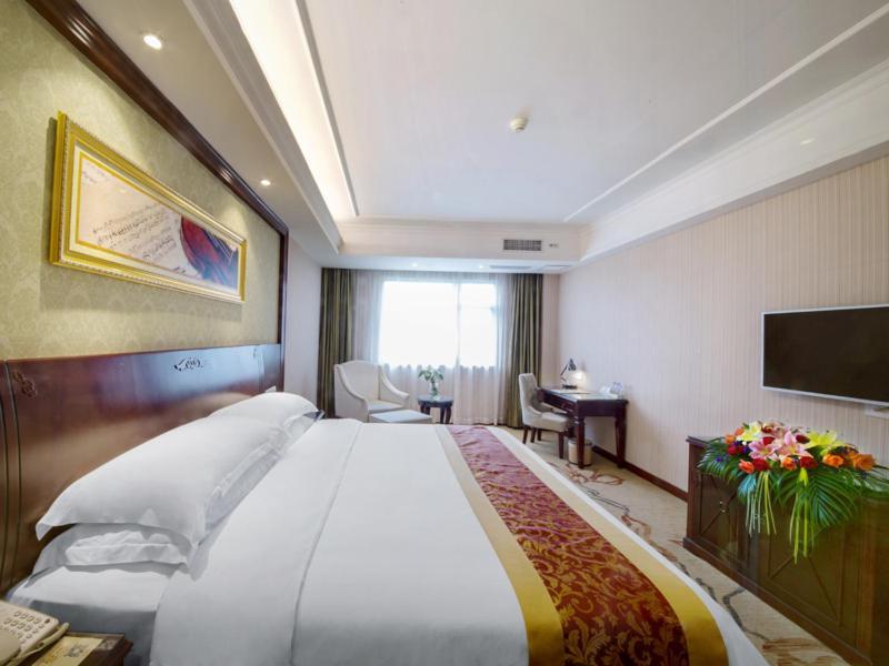 Vienna Hotel Guilin North Road Екстер'єр фото